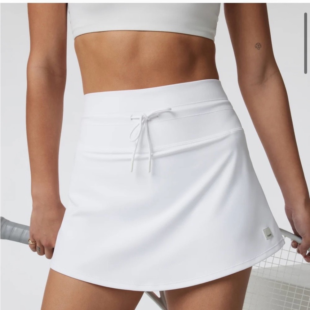 Vuori Daily Skirt - NWT